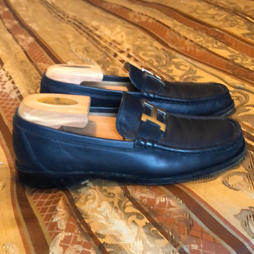 Hermes Paris loafer 38 EU box (bit beat) 2 dusters like new -blue but look black - Picture 6 of 12